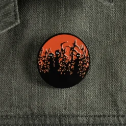 Trick Or Treat Studios Children of the Corn - Silhouettes Enamel Pin