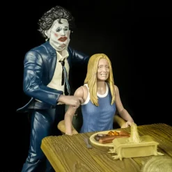 Trick Or Treat Studios The Texas Chainsaw Massacre (1974) - Dinner Scene Playset